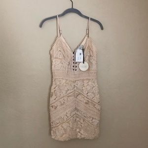 Dress Forum Cream Lace Rustic Formal Dress